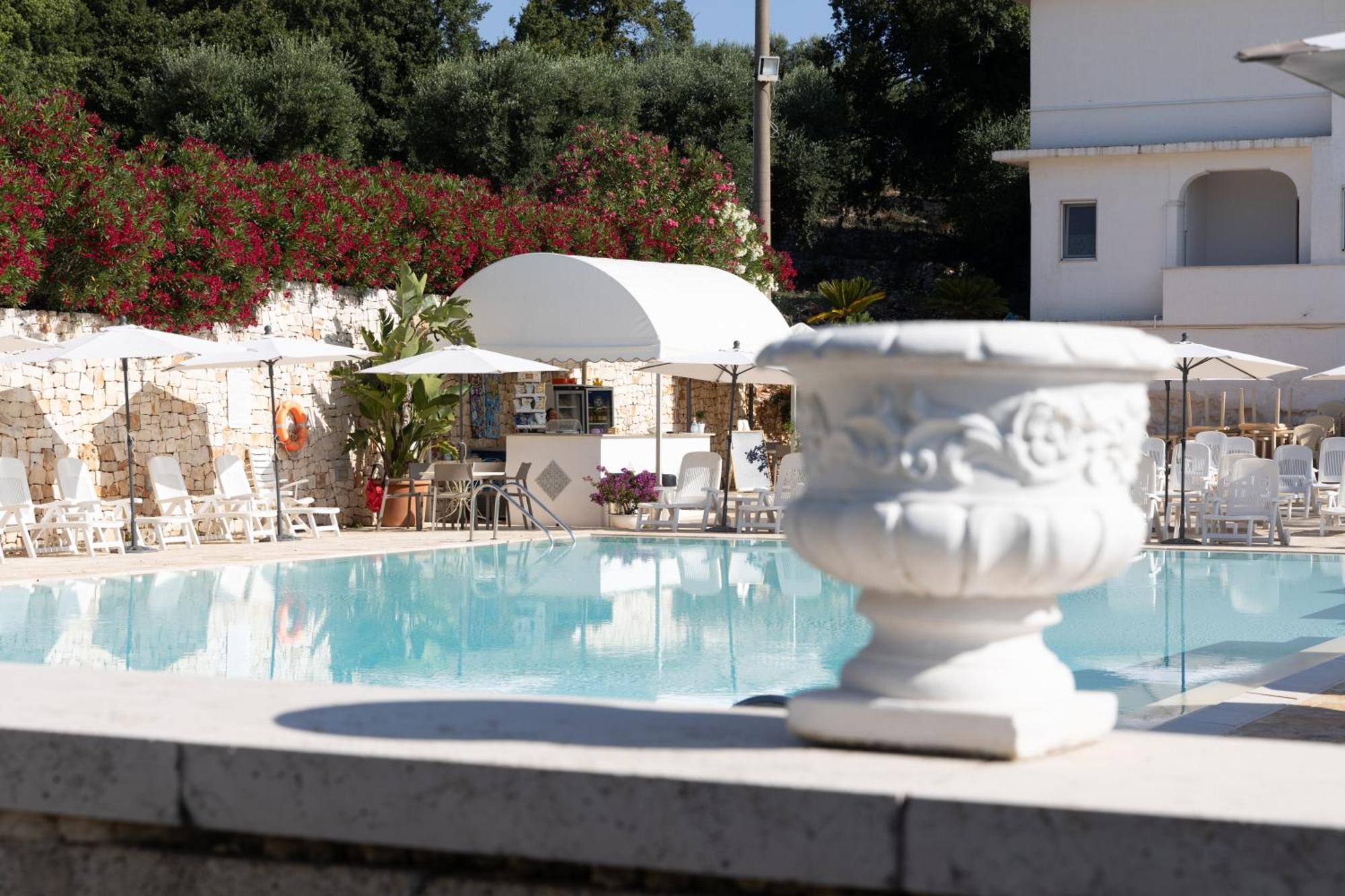 Residenza Aurora Aparthotel Ostuni Exterior photo